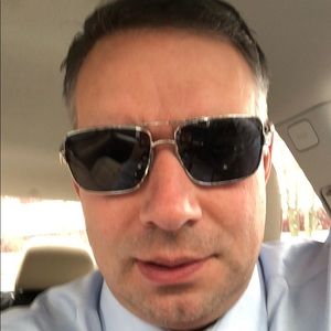 Meet your Posher, Erik